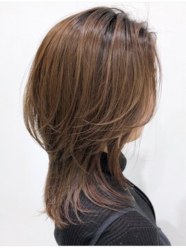 アフロート ギンザ(AFLOAT GINZA) 大人かわいい外はね鎖骨ミディアムミストバング20代30代40代50代