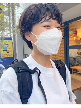 ポーズ(PAUSE) 前髪パーマ