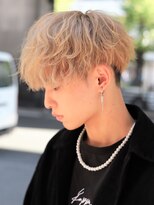 メンズフィール 東梅田店(MENS FEEL)&nbsp;前下がりハイトーンマッシュ