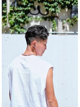 オールバックパーマ