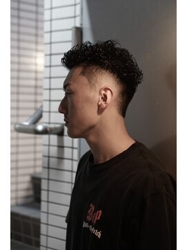 プロショップウェーブ セカンド(PRO SHOP WAVE II) ニュアンスパーマ/カルマパーマ/ダークアッシュ[原宿駅]