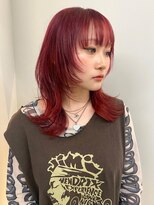 シティ(sity.)&nbsp;顔周りレイヤーカット　カシスピンクカラー　外ハネミディ