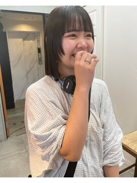 レス 伏見(LESS) 〈LESS〉顔周りのデザインカット