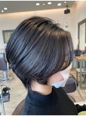 ナチュラルショートボブ