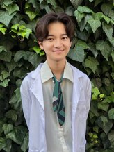 アリアバイエクラート 新宿南口店(ARiA by ECLART) 長谷川 稜