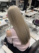 ワンズミラー 原宿(ONE'S MIRROR) ミルクティーグレージュ