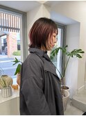伸ばしちゃうの方におすすめハイライトカラーレイヤーボブ