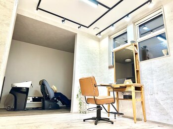 ヌーク(nuuc)の写真/【こころ落ち着く空間】完全マンツーマンの丁寧なカウンセリングと施術♪で髪質改善へと導く♪