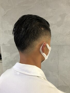 ウシワカマルイースト(ushiwakamaru East) スキンフェードのスリックバック