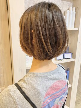 キャアリー(Caary) 福山市美容室Caary 簡単スタイリング☆丸みショートボブ