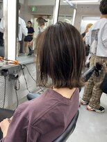 イキ 表参道(iki omotesando)&nbsp;モード/無造作ウェーブ/大人ガーリー[表参道駅]