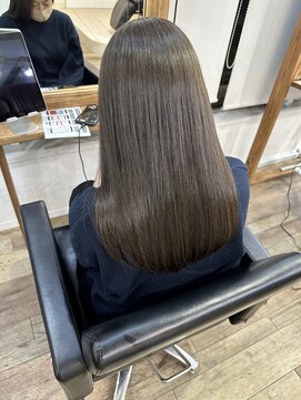 ハーツ(Heart's) 艶髪グレージュカラー×白髪ぼかし