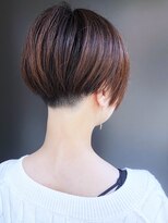 ラウンジ モリオ イケブクロ(Lounge MORIO Ikebukuro) 池袋 20代 30代 刈り上げショート ハンサムショート カルマヘア