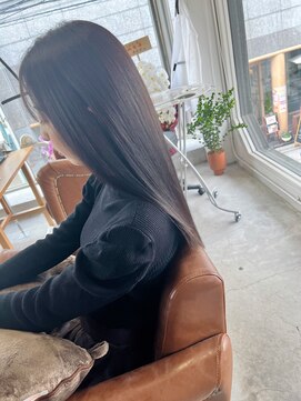 ルイス(Luis) シアグレージュ