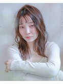 ミディアムレイヤー　顔周りレイヤー　韓国風ヘア