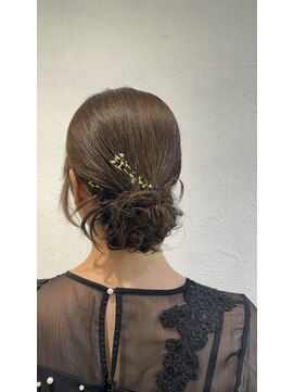 レクタ(recta) シニヨンヘア