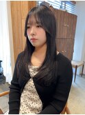 ナチュラルで大人っぽさのあるレイヤースタイル