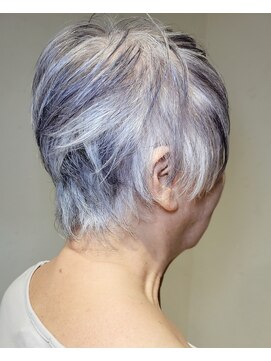 松本平太郎美容室 国立店 60代70代80代×ショートレイヤー×ヘアマニキュア×スライシング