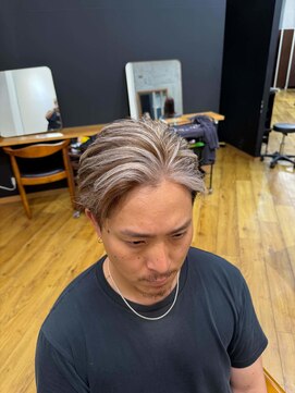 ワンズクロエ 原宿店(ONE's Chloe) フェザーパーマグレーフェザーショートサーフカール波打ちパーマ