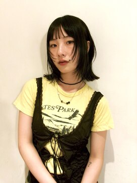 チクロヘアー(Ticro hair) @nkkn15 顔周りレイヤーボブ