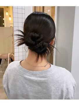 スート(suit.) トレンドのカチモリヘア