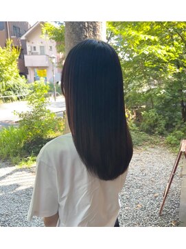 オリオリ ネイ(oli-oli ne'i) 暗髪カラー/ダークグレージュ/タイトストレート