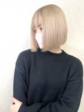 エル オオサカ 心斎橋店(L. OSAKA) ハイトーンベージュ_グレージュカラー切りっぱなしボブ_S27