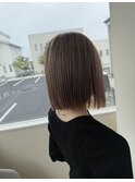 ミルクティーベージュ
