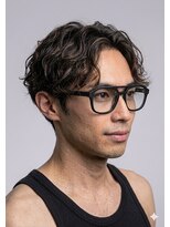 ウエストサイドカットクラブ(West Side Cut Club)&nbsp;センターパートツイストスパイラルパーマ