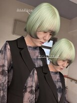 イェッカ パビル(YECCA pabil) グリーンとポイントカラー
