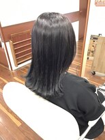 ヘアメイク ポルテ(HAIR MAKE PORTE)&nbsp;透け感あるブルーブラックカラー