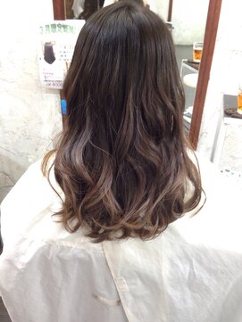 フェリシータ 総持寺店(felicita) 初めてのカラーを全体ダブルカラーでナチュラルグラデーション♪