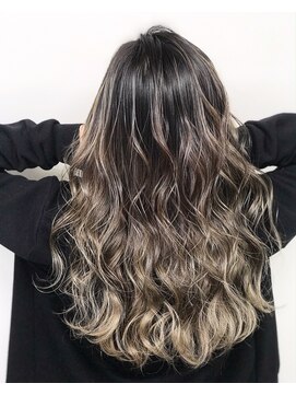 ヴィフ 大船(VIF) デザインカラー/こなれハイトーン/プレミアムカラー大船//大船駅