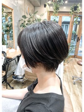 トット(tot.) ショートボブ 20代30代40代