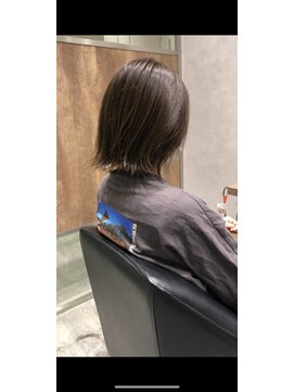 アヴァンス セブンパーク天美 松原店(AVANCE.) 切りっぱなしボブ★アッシュベージュ