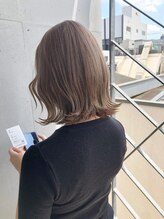 《*ナチュラルブラウンで可愛さを前面に*》くすみのある抜け感と落ち着いた色味のこなれ感が◎[吉祥寺]