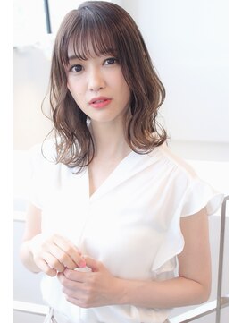 レナークルグラン(LENAHC Le grand) 外ハネミディボブ/くびれボブ/アッシュベージュ