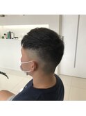 すこーしだけツーブロックのさっぱりショート