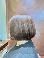 エルサフィロ ヨドヤバシ(el zafiro yodoyabashi)&nbsp;【el zafiro yodoyabashi】大人女性ミニボブスタイル