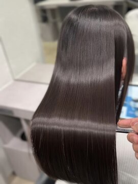 キュア 表参道(CURE) 黒髪/グレージュカラー/ココアベージュ/ヘルシーロング/表参道