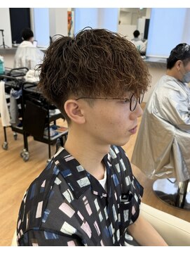 ビカム 名駅(become) 【縦落ちツイストスパイラル】メンズパーママッシュ刈り上げ名駅