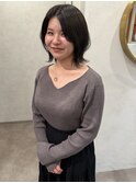 オリーブグレージュ