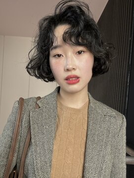 ウェイビーズ(WAVY'S) xカット/イメチェン/ホワイトブロンド/外ハネボブ/美髪/