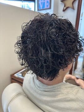 アンカー ヘアーワークス(ANCHOR hair works) レディー波巻きパーマ