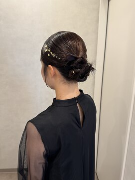 タイトアレンジ  カチモリ  ヘアアレンジ  お呼ばれヘアセット