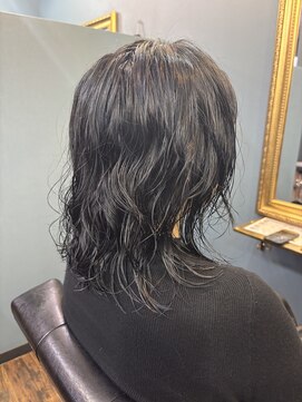 ニュアンスパーマ×ブルーブラック