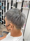 アッシュグレー,メンズカット,刈り上げ,ハイトーン,ケアブリーチ