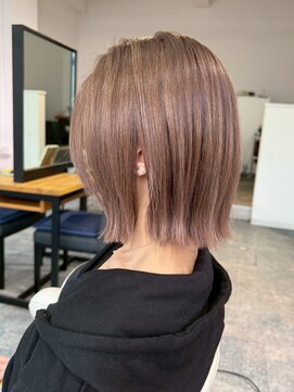 リルーム(re-room) くびれボブ/ナッツベージュ/ブリーチカラ