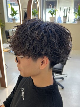 ラ ポルト ドゥ サワ(La Porte de SAWA) シャドウパーマ×マッシュ