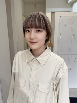 キッカ(kicca) フェイスフレーミング×ラベンダーグレージュショート